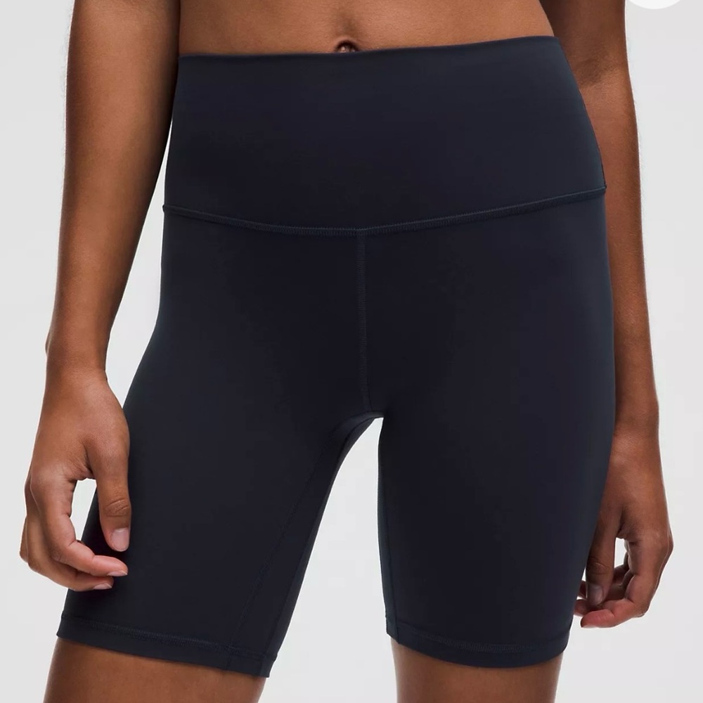 Lululemon Align High Rise Shorts. Navy-8"